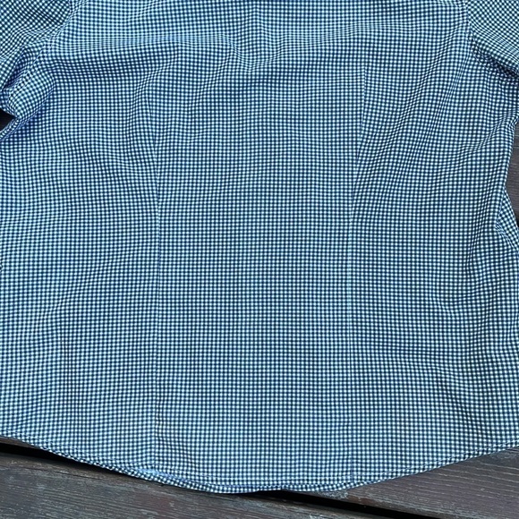 Las‎ Olas “ Lost in the 50’s “ Rock N Roll Button Up Shirt - Picture 8 of 12